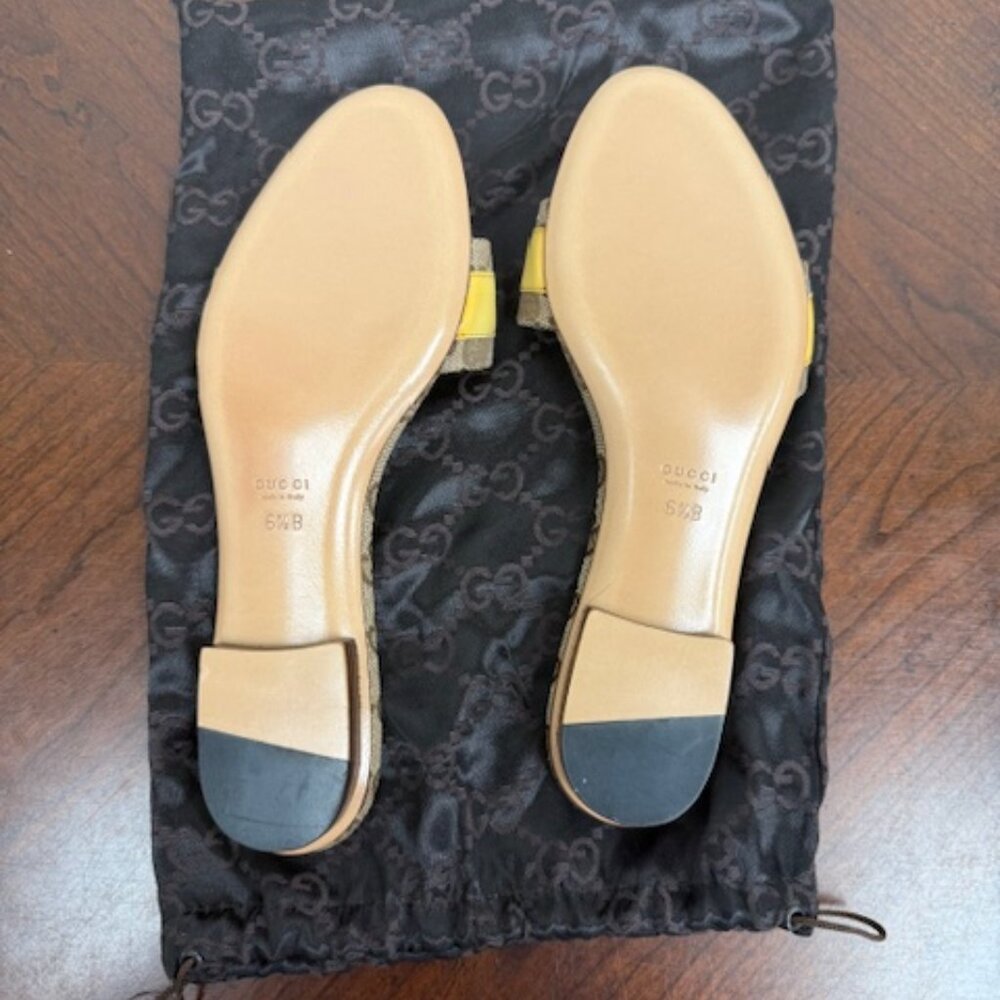 Gucci Monogram Horsebit Buckle Sandles - Picture 3 of 3